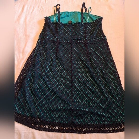Lane Bryant women's size 18 overlay dress black and teal, VGUC - Picture 4 of 10